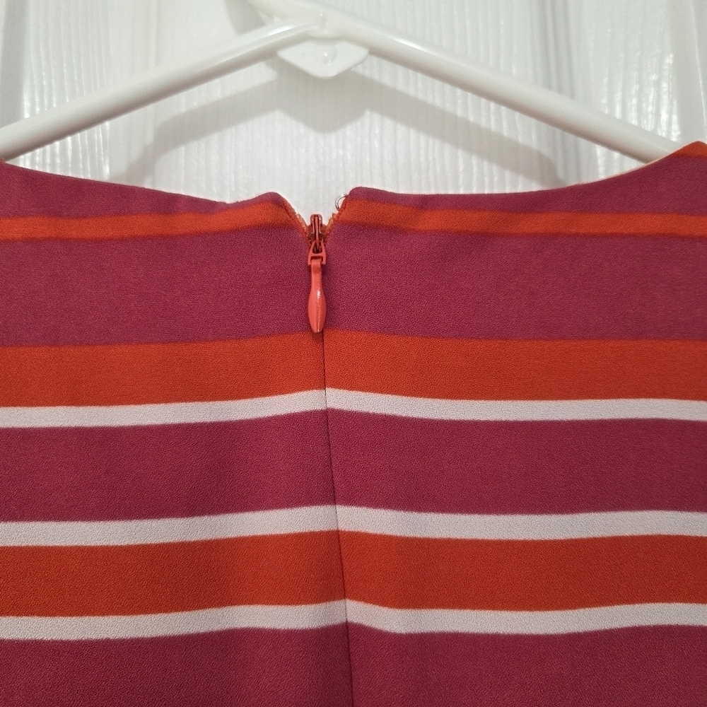 New York & Company Stretch Red White Purple Stripe Short Sleeve Dress Size XS - Picture 3 of 7